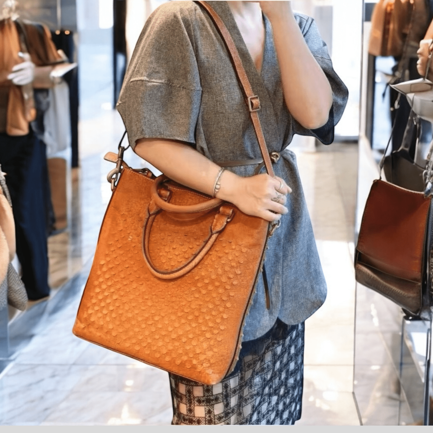 Premium Dragon - scale Leather Handbag, Shoulder Bag & Crossbody - Golden Crow