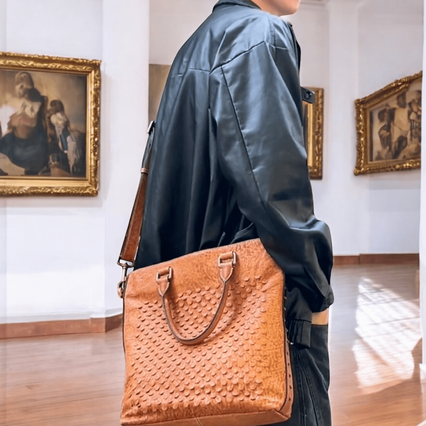 Premium Dragon - scale Leather Handbag, Shoulder Bag & Crossbody - Golden Crow